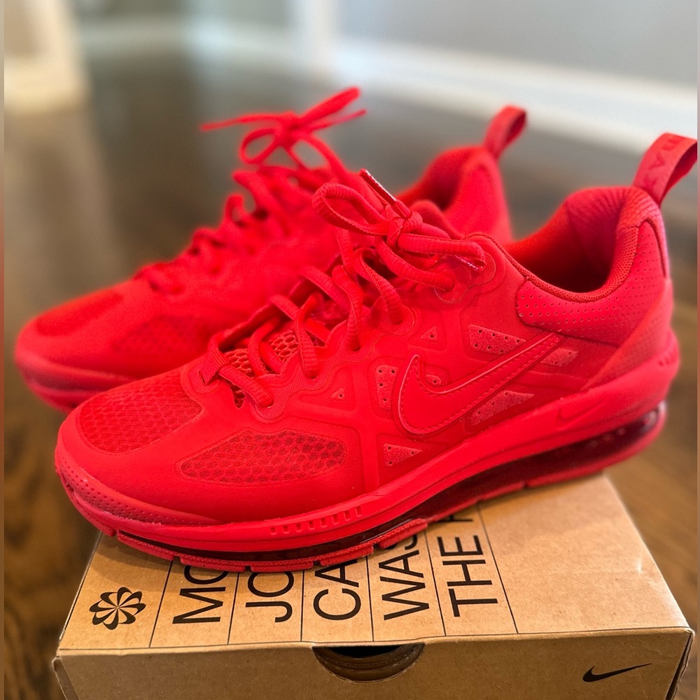 Nike Air Max Genome Triple Red University Red Shoes Men’s 8 DR9875 600